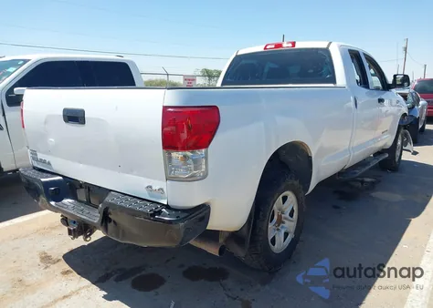 2012 Toyota Tundra Grade 5.7L V8 из США, поврежденный, VIN 5TFCY5F12CX012911